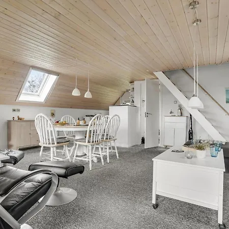 2 Bedroom Amazing In *